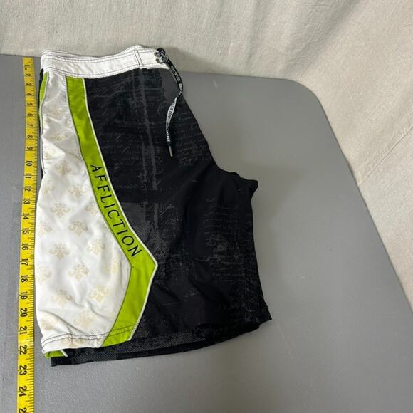 Affliction Mens Y2K Board Shorts Size 36 Grunge Goth Skater Punk Swim Trunks - Picture 11 of 13
